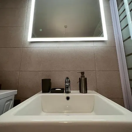 Brand New 2 Mins From Seafront St Paul's Bay