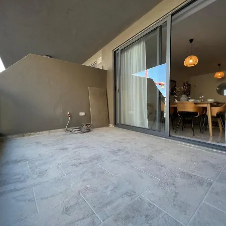 Διαμέρισμα Brand New 2 Mins From Seafront Σεντ Πόλς Μπέι