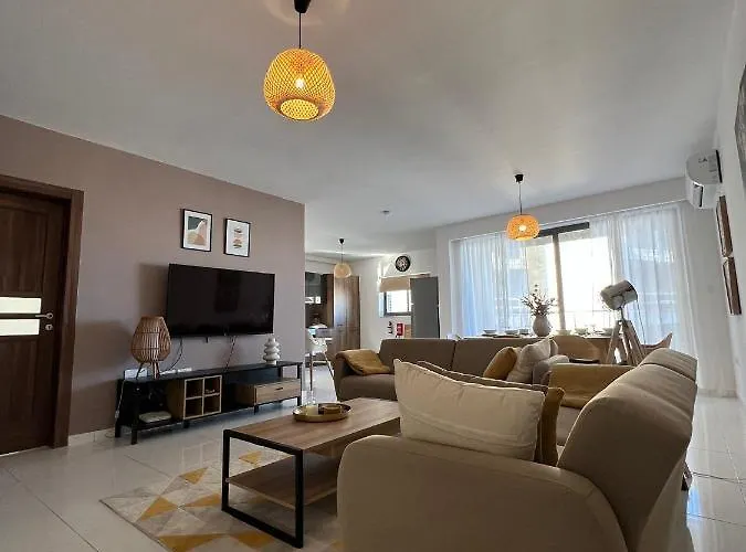 New 2 Mins From Seafront * סיינט פול ביי